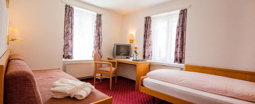 Hotel Heilquelle-Leukerbad-Therme Dış mekan fotoğraf