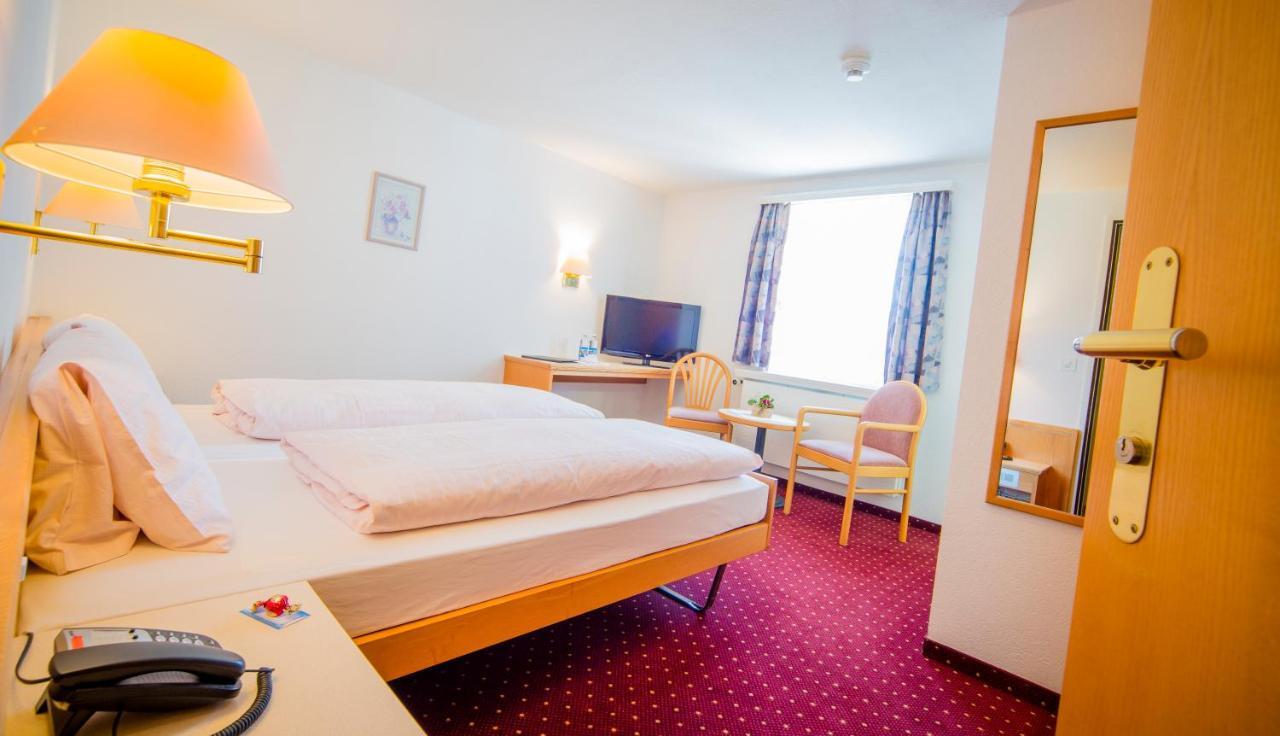Hotel Heilquelle-Leukerbad-Therme Oda fotoğraf
